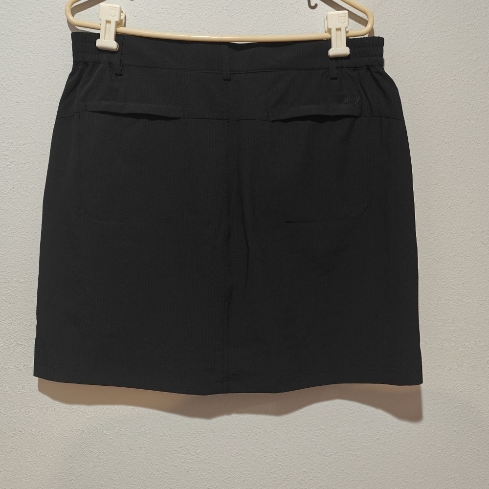 NWOT Tilley Skirt Large Black Skirt Gusset 5 Pockets, 3 Zipper Enclosure - Picture 3 of 6
